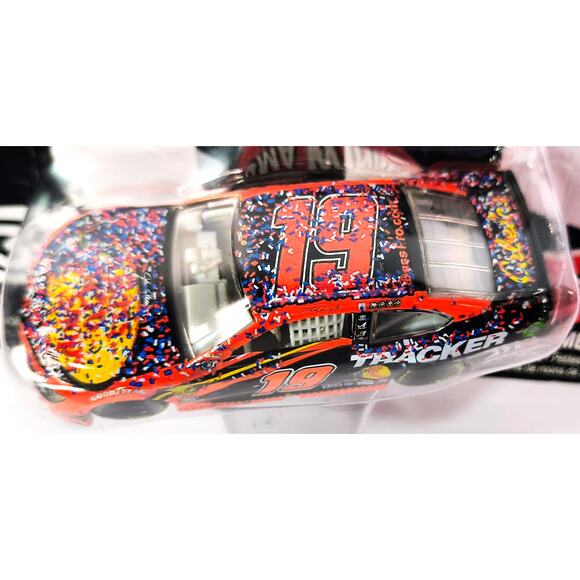 Lionel Racing Nascar Authentics #19 MARTIN TRUEX JR 2020 WAVE 01 Raced Version! - Picture 3 of 5